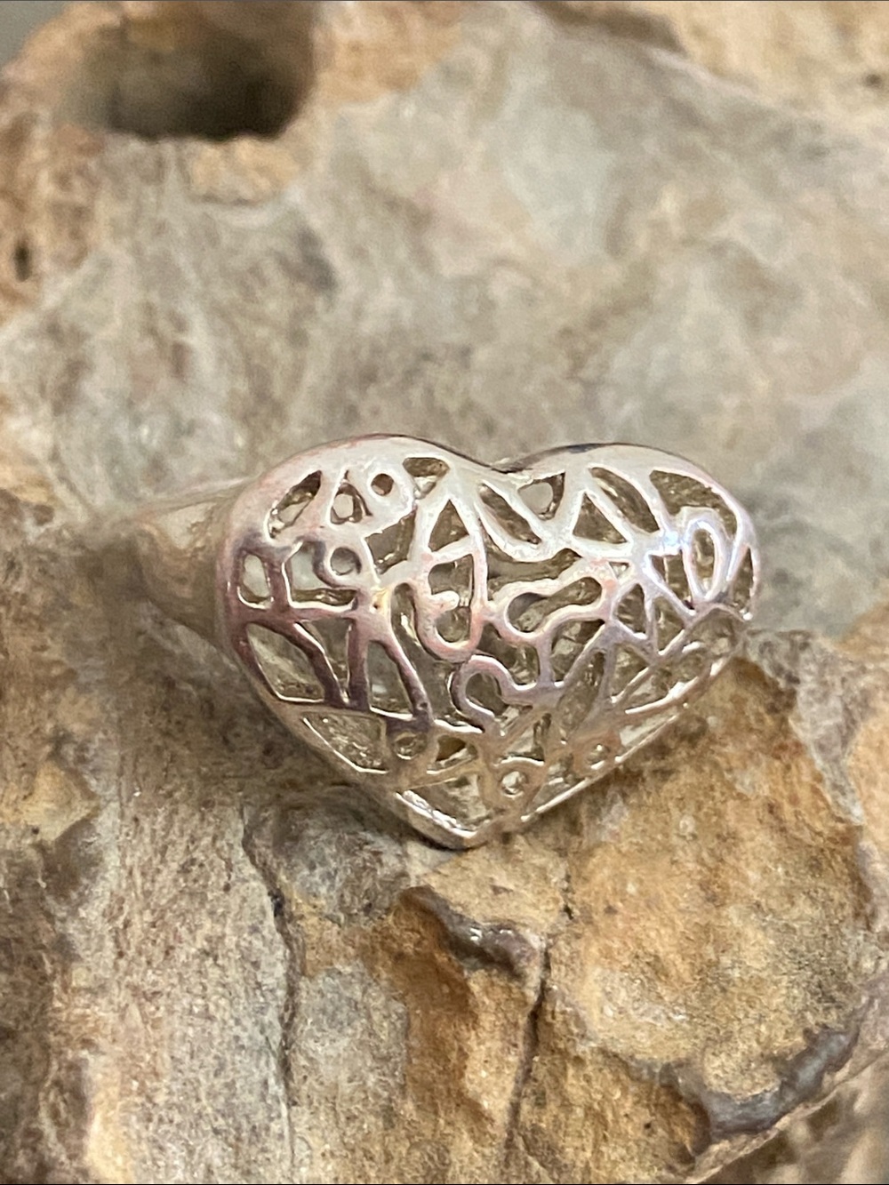 Vintage Robert Lee Morris Sterling Silver Filigree Heart Ring